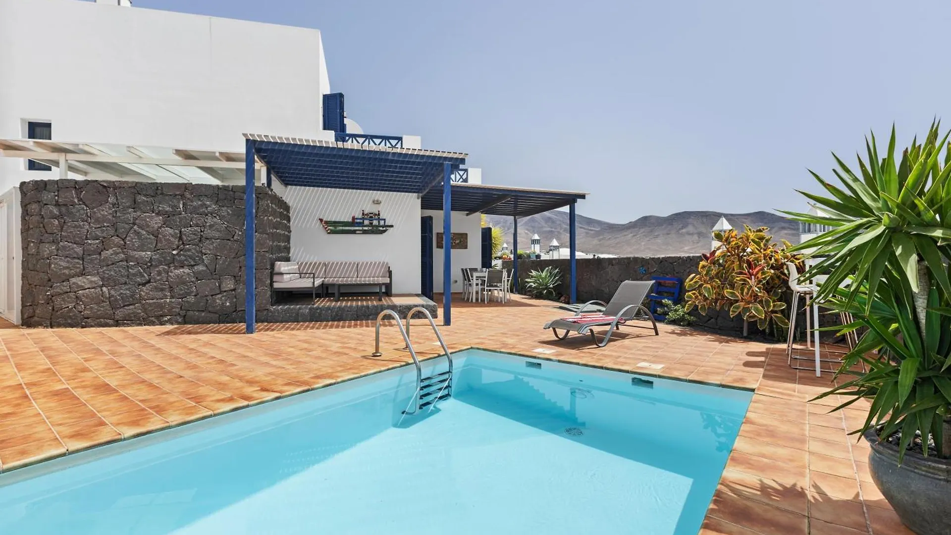 Villa Liv Playa Blanca  Spain